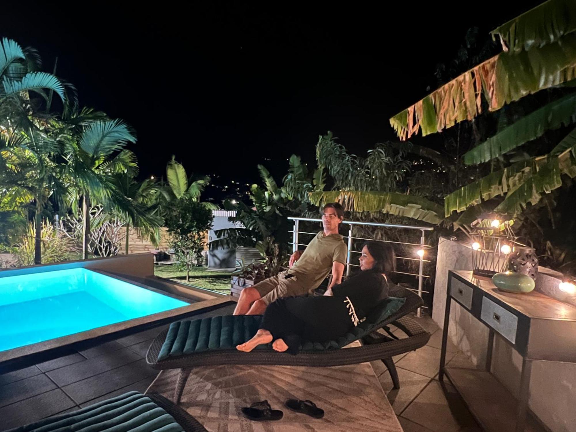 Villa Ti Moon, Entre Deux, Piscine Екстериор снимка