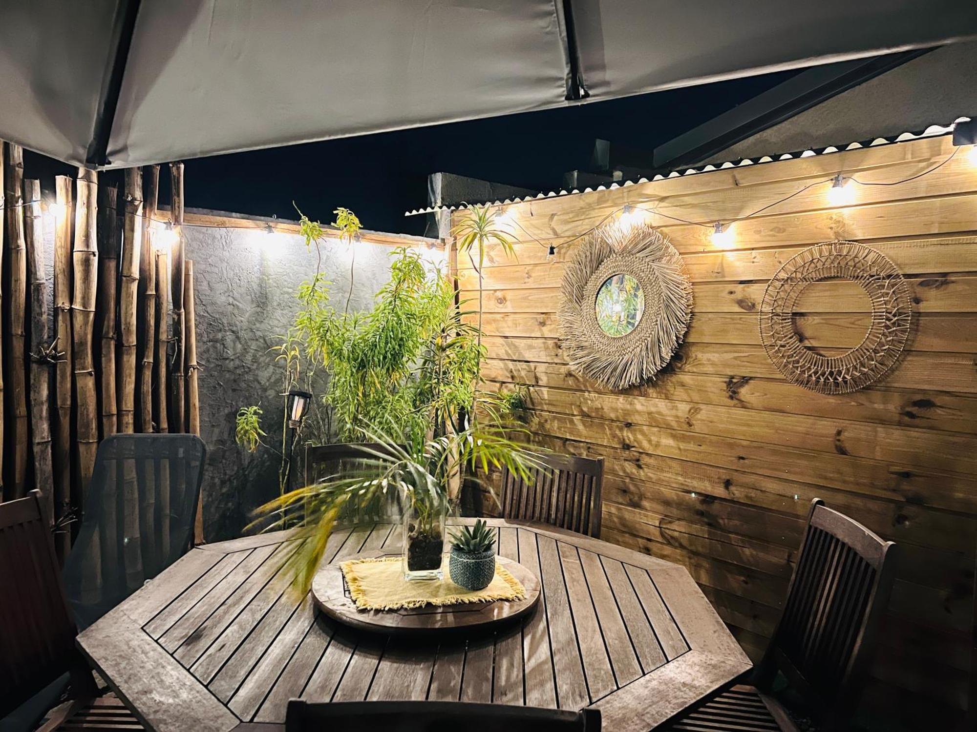 Villa Ti Moon, Entre Deux, Piscine Екстериор снимка
